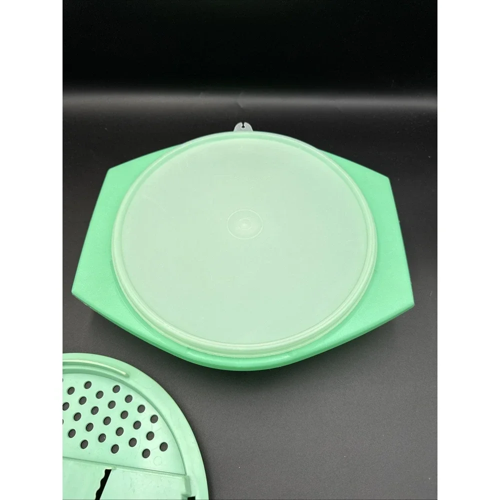 Tupperware Vtg Jadeite Green Salad Serving Bowl Lettuce Cheese Grater + Lid 786